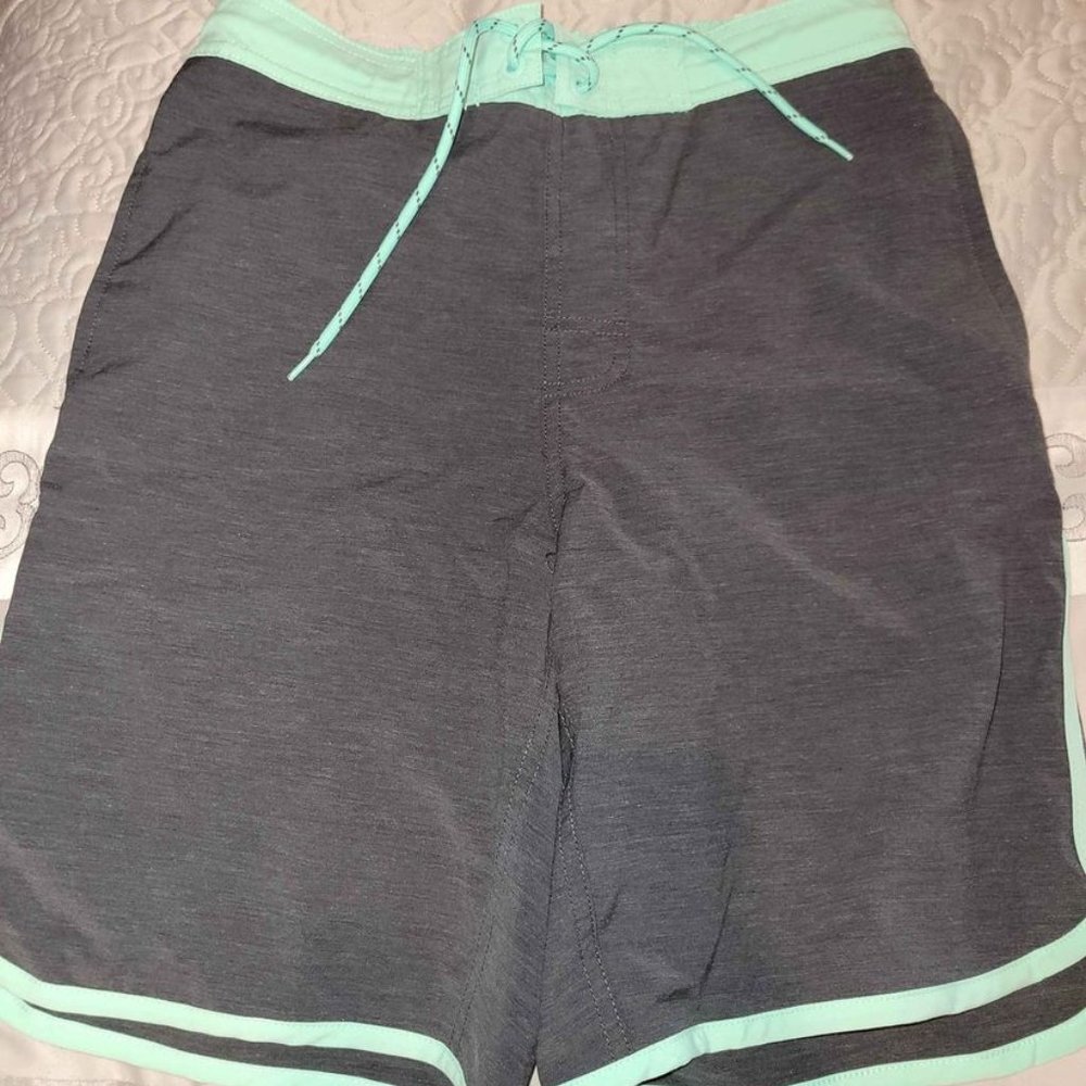 George Swim Shorts @ knee - 9"inseam - sz 28-30 S